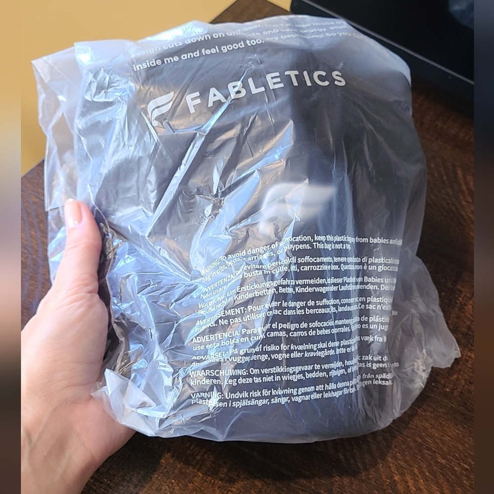Fabletics Cap Hat New - Picture 12 of 15